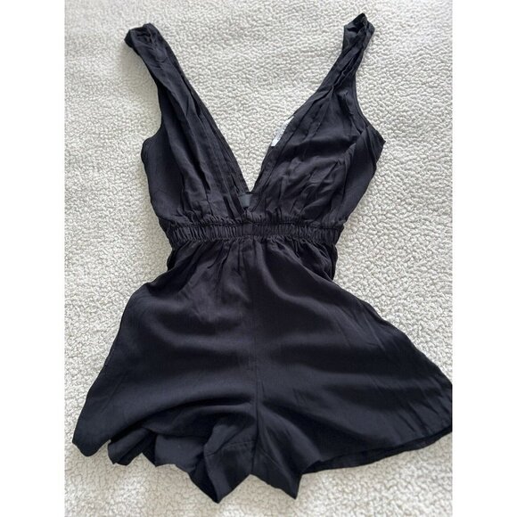 Ava + Esme Deep Plunge Sleeveless Romper, Black Size XS - Picture 4 of 11